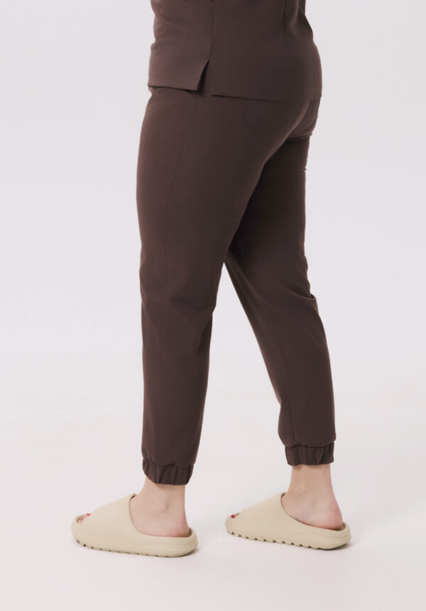 SPODNIE MEDYCZNE DAMSKIE - SCRUBS JOGGER - BASIC - CHOCOLATE