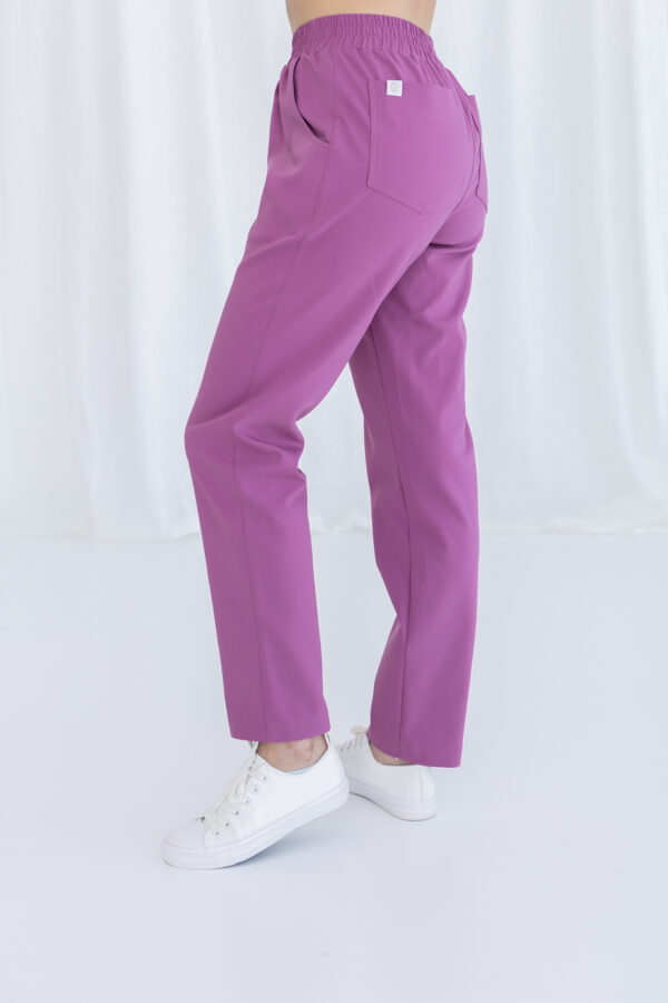 SPODNIE MEDYCZNE DAMSKIE – SCRUBS PROSTE – PREMIUM – DUSTY ROSE - obrazek 3