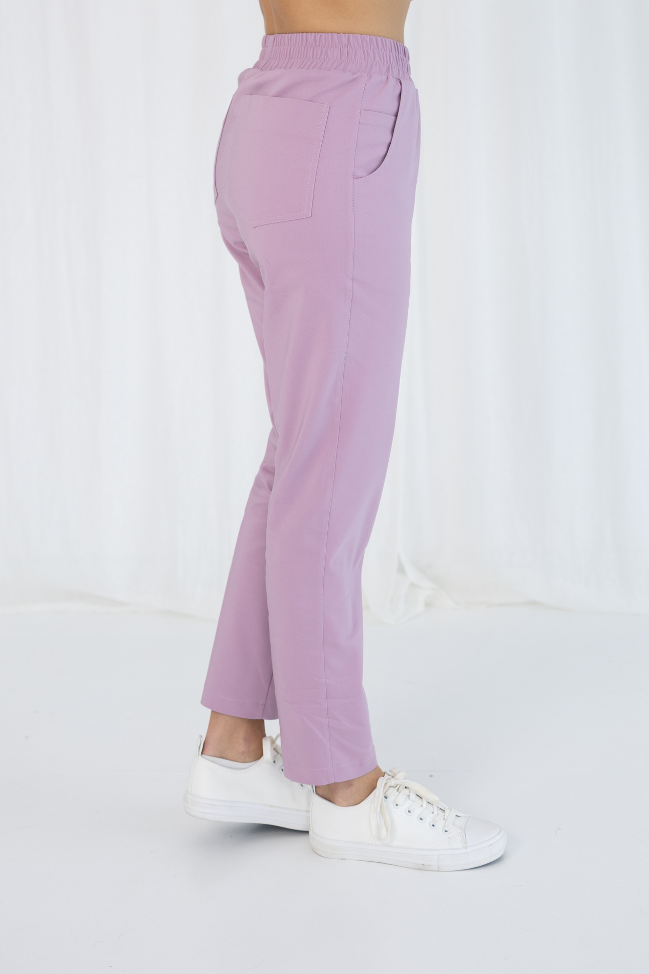 SPODNIE MEDYCZNE DAMSKIE – SCRUBS PROSTE – PREMIUM – LILIOWY RÓŻ